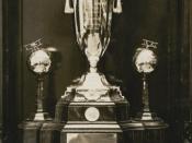 English: photograph of the MacRobertson Air Race trophy, won by and published in 1934 by the Sydney Morning Herald.