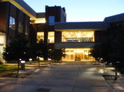 English: Mitchell College of Business