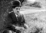 fotografía de la película The Tramp de Charles Chaplin