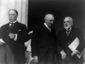 William Howard Taft, Warren G. Harding, and Robert Todd Lincoln, standing, left to right.