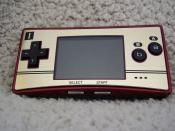 English: A clear picture of the Game Boy Micro, Famicom 20th Anniversary Edition.