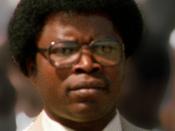 Deutsch: Samuel K. Doe, Staatschef der Republik Liberia, 18. August 1982 in Washington DC Polski: Samuel Kanyon Doe, 21. Prezydent Liberii, Murzyn, 18. Sierpnia 1982 w Waszyngtonie