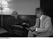 Miep Gies and Egon Krenz in 1989