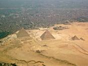 English: The Giza-pyramids and Giza Necropolis, Egypt, seen from above. Photo taken on 12 December 2008.