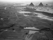 English: January 24, 1938. Cairo, Egypt: Another view of the pyramids and the border of the cultivated Nile valley. c. 1000 feet. 10:10.