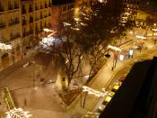 English: Night view of Plaza de Tirso de Molina (square) in Madrid (Spain). Español: Vista nocturna de la Plaza de Tirso de Molina de Madrid (España).