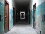 English: The halls of the prisoner's bunker in Dachau concentration camp
