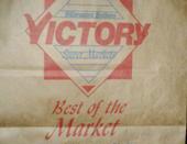 English: This is a paper bag from Victory Supermarkets