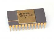 English: FPU National Semiconductor NS32081.