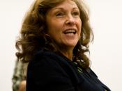 English: Ann Druyan (born June 13, 1949) is an American author and media producer known for her involvement in many projects aiming to popularize and explain science. She is probably best-known as the last wife of Carl Sagan, and co-author of the Cosmos s