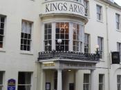 English: Thomas Hardy Locations, The Mayor of Casterbridge(3) This is the Kings Arms Hotel in Dorchester (Casterbridge). In the novel Henchard's wife followed him to Casterbridge years after he had sold her. Through this old bow window, she first saw her 