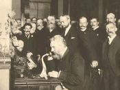 Bell on the telephone in New York (calling Chicago) in 1892