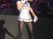 Gwen Stefani performing 