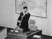 Icchak Cukierman testifies for the prosecution during the trial of Adolf Eichmann.