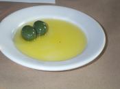 English: Olives in olive oil.