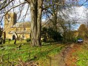 English: Claxby Church. Picture shows the secluded setting of the church of St. Mary at the end of a 