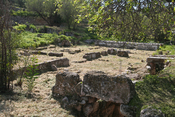 English: This is the State Prison just outside the walls of the Athenian Agora. Socrates is believed to have been held and killed in this location as hemlock bottles have been recovered here.