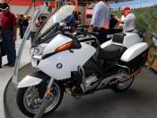 English: BMW R1200RT-P police motorcycle