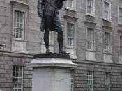 Nederlands: Standbeeld van Oliver Goldsmith bij Trinity College, Dublin.