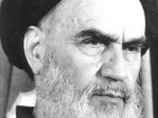 English: Ruhollah Khomeini فارسی: امام خمینی (احتمالاً هنگام معرفی دولت موقت)
