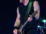 English: James Hetfield performing with Metallica at The O2 Arena, London, England