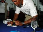 Sayers signing autographs in 2005