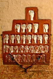 Handabdruecke der Satis im Palast von Jodhpur / Rajasthan