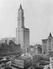 English: View of Woolworth Building and surrounding buildings, New York City