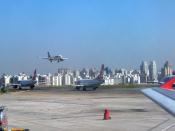 English: Jetplanes queuing for take off at Congonhas Airport, Sao Paulo, Brazil