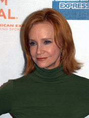 English: Swoosie Kurtz at the 2009 Tribeca Film Festival premiere of Poliwood. Photographer's blog post about the event at which this portrait was taken.