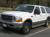 2000-2004 Ford Excursion photographed in Accokeek, Maryland, USA. Category:Ford Excursion Category:White SUVs