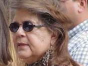 English: Photo of Wilma Mankiller taken at the 2001 Cherokee National Holiday