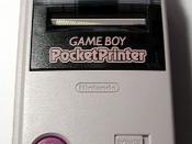 日本語: 任天堂のゲームボーイ用周辺機器、「PocketPrinter」(ポケットプリンタ)、MGB-007。提供者nmaedaが撮影。