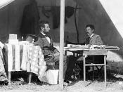 English: Abraham Lincoln and George B. McClellan in the general's tent at Antietam, Maryland, October 3, 1862.