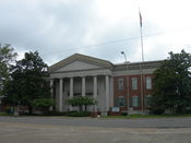 English: Sunflower County Courthouse in Indianola, Mississippi