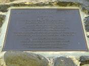 English: Plaque commemorating the 200th anniversary re-enactment in 1998 of the discovery of Western Port by George Bass on 4 January 1798; sited on the reverse face of the Bass-Flinders memorial at the Western Port town of Flinders.