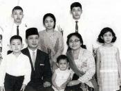Ex-President Suharto and his wife Siti Hartinah with their sons and daughters. Front row: Hutomo Mandala Putra (born 12 August 1962), President Suharto, Siti Hutami Endang Adiningsih (born 23 August 1964), Siti Hartinah, and Siti Hediati Hariyadi (born 14
