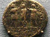 English: Herold_of_Chalcis_coin_showing_Herod_of_Chalcis_with_brother_Agrippa_of_Judaea_crowning_Roman_Emperor_Claudius_I