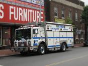 English: New York Police Department Emergency Service Truck #9 sits in Jamaica, NY.
