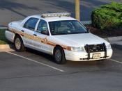 English: A Ford Crown Victoria belonging to Loudoun County's Sheriff in Virginia, USA.