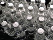 English: Images of bottled water