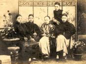 Photograph of Sun Yat-sen (seated, second from left) and his revolutionary friends, the Four Bandits, including Yang Heling (楊鶴齡) (left), Chen Shaobai (陳少白) (seated, second from right), You Lie (尢列) (right), and Guan Jingliang (關景良) (standing).