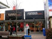 English: Famous Footwear - Junction 32