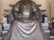 Bronze statue of the Yongle Emperor