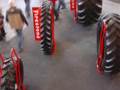 English: Different types of tyres for tractors (or other agricultural machinery) presented by Firestone (Bridgestone NV/SA) on Agriflanders 2007