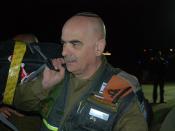 Flickr - Israel Defense Forces - Commander of Aid Delegation Boards Plane to Japan