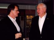 Latham with mentor, former Prime Minister Gough Whitlam, at an election fundraiser in Melbourne, September 2004