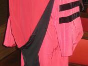 English: The doctoral gown and hood of a Harvard University doctor of philosophy.
