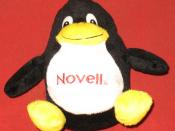 English: This is a plush toy of the Linux penguin from Novell. Novell owns SuSE Linux, one of the most popular distributions of this open-source operating system.