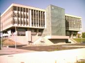Français : Français : La bibliothèque universitaire de l'université Lyon I (campus de la Doua) après les travaux de rénovation. La Doua (Villeurbanne, France)